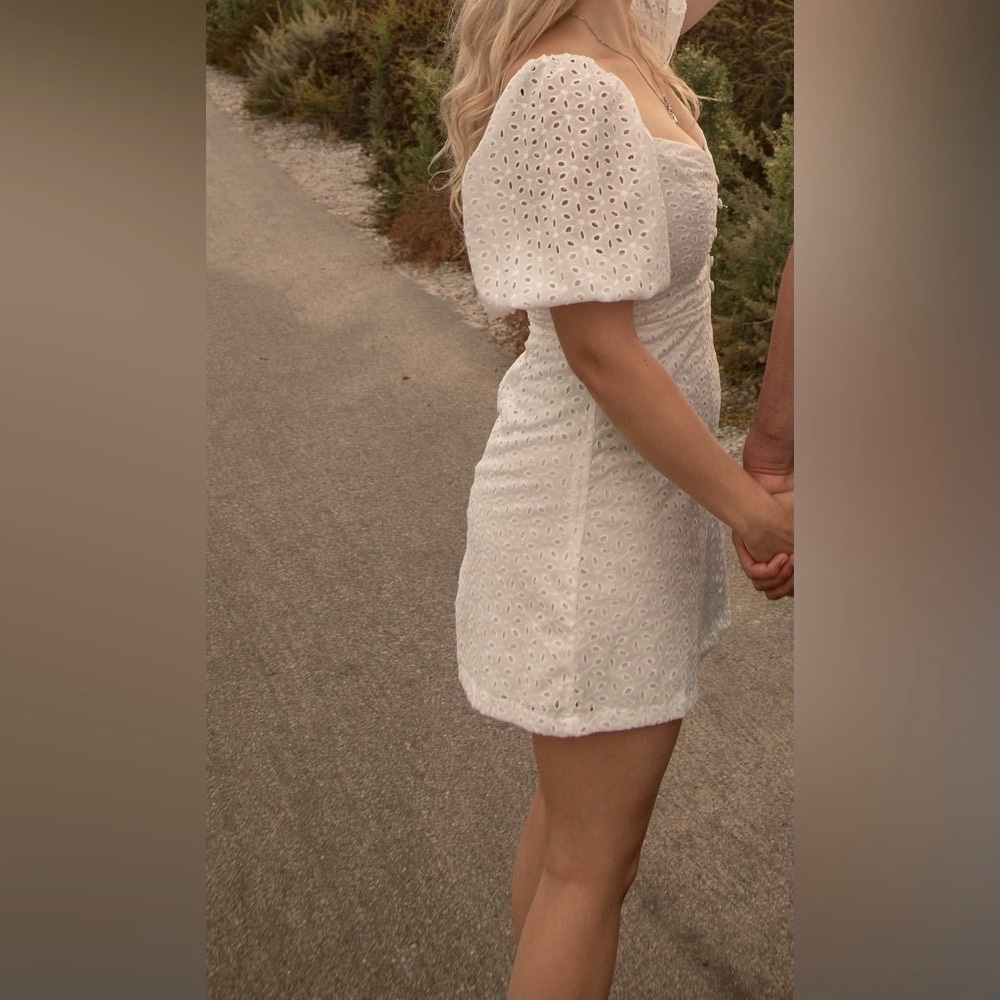 Elegant White Eyelet Dress with Puff Sleeves